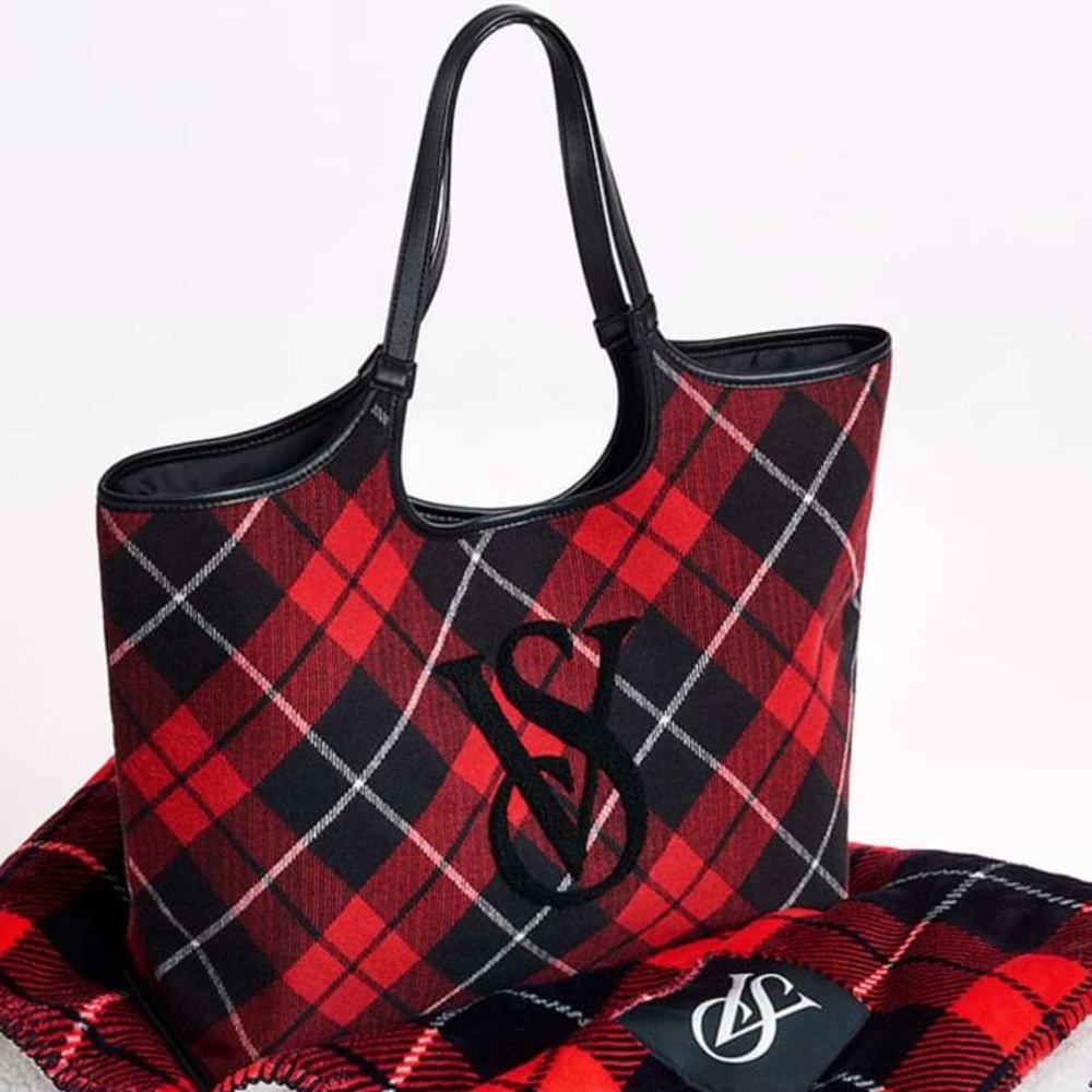 victoria secret plaid tote